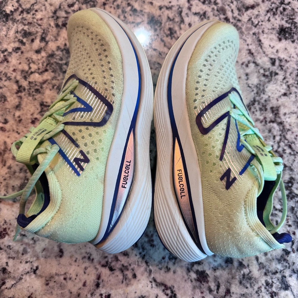 New Balance FuelCell SuperComp Trainer Mint Green 8.5 Men / 10 Women